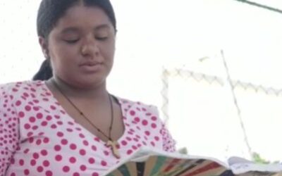 En video: conozca la historia de la joven a la que Gecelca entregó nueva beca
